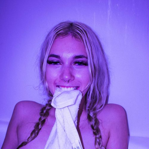 @pollyblue