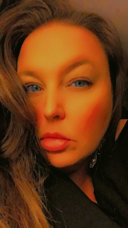@bustybeautywifey