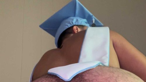 @collegebottom99