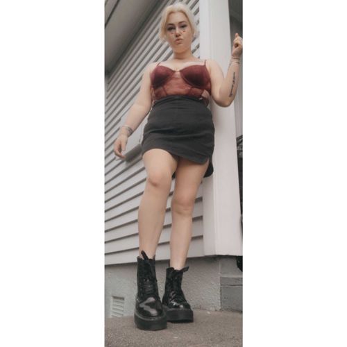 @curvygirlx