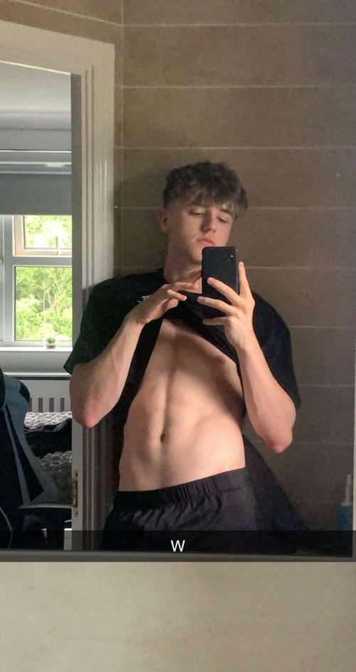@danwoolleyy