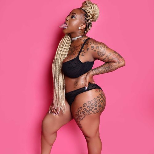 @drinkmyhoney