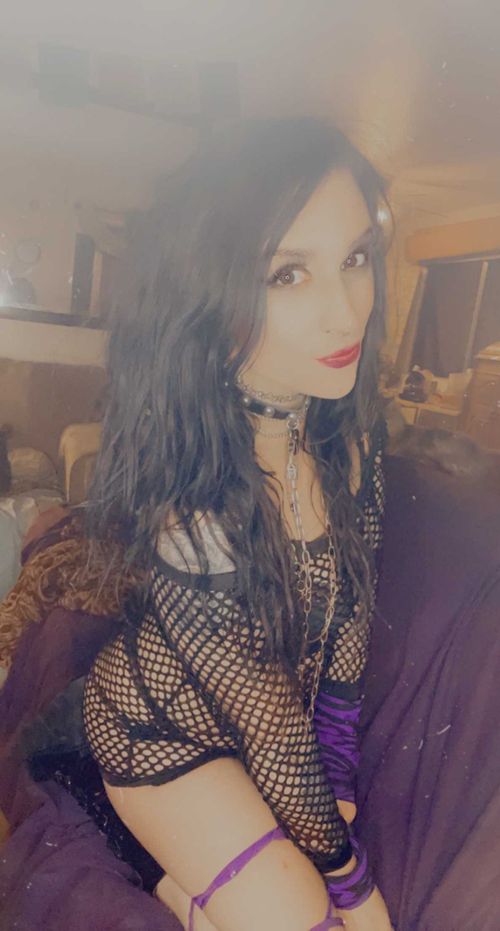 @feelmeophelia