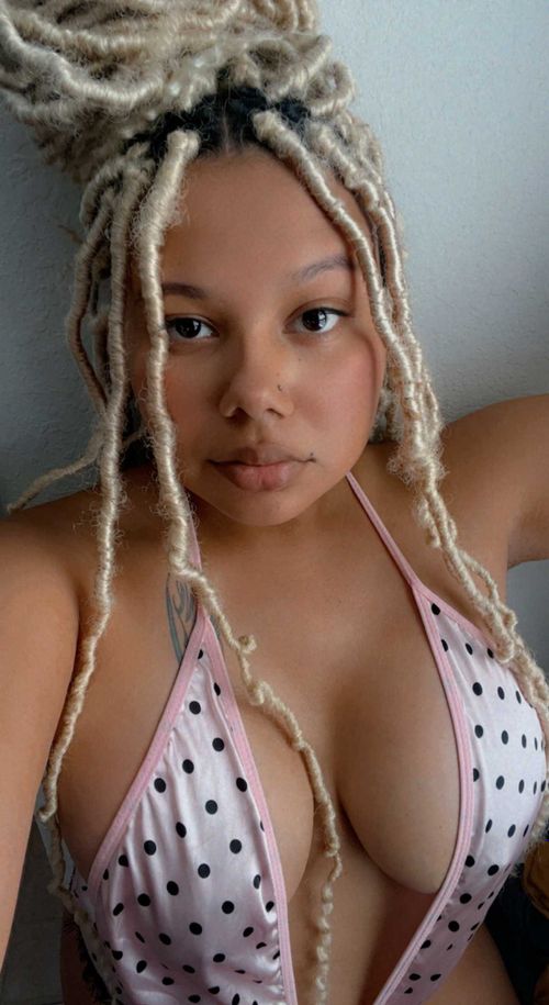 @freefreaknique