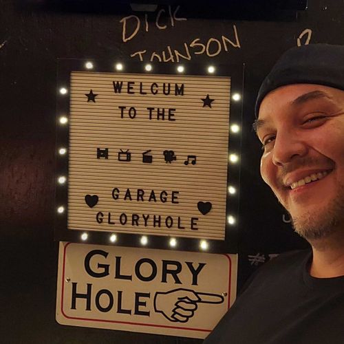 @garagegloryhole2