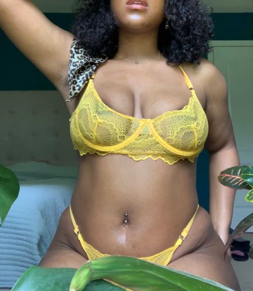 @heauxlistic