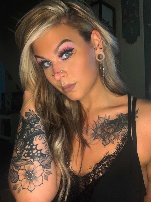 @holls666