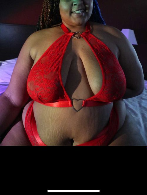 @juicyreddazz