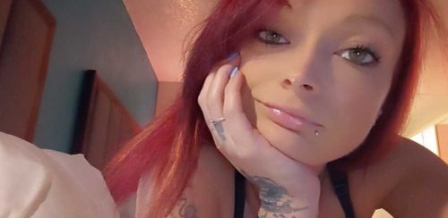 @kissesallovrme