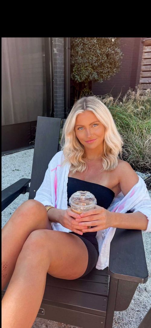 @laurenmswan