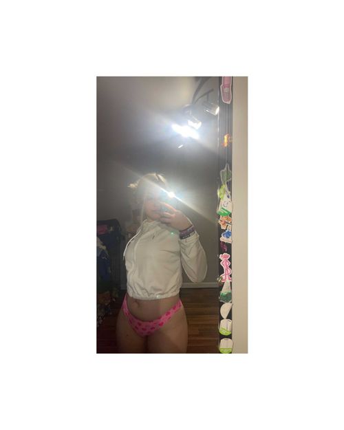 @lizz_emm