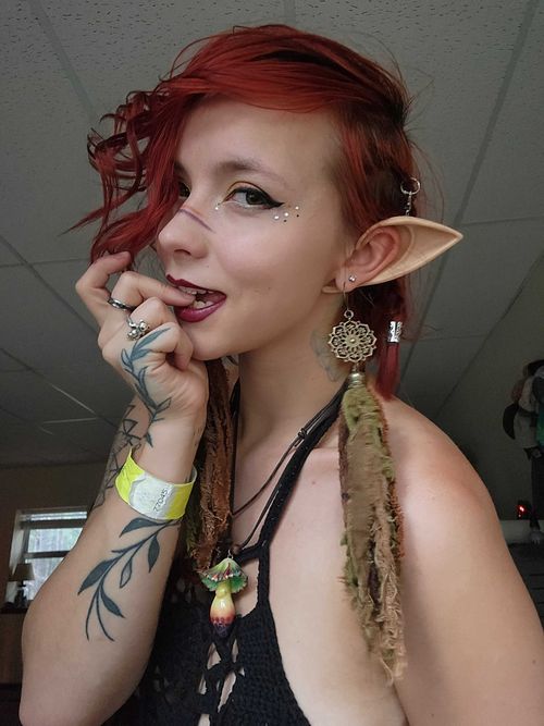 @mavis.sky