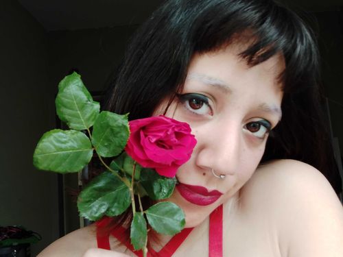 @mistresswinona
