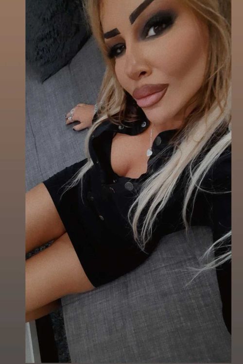 @naomishy