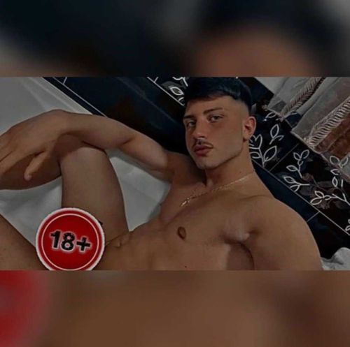 @nellobove