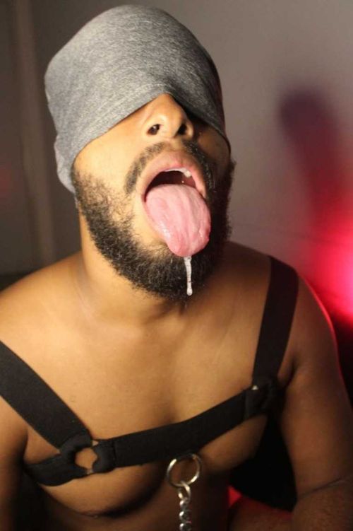 @onlykissing