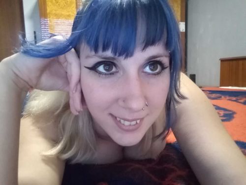 @punkyannie