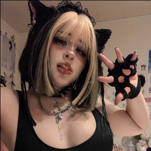 @rottenpeachcorpse