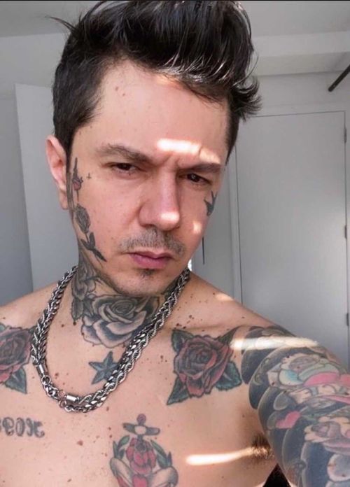 @samcrux