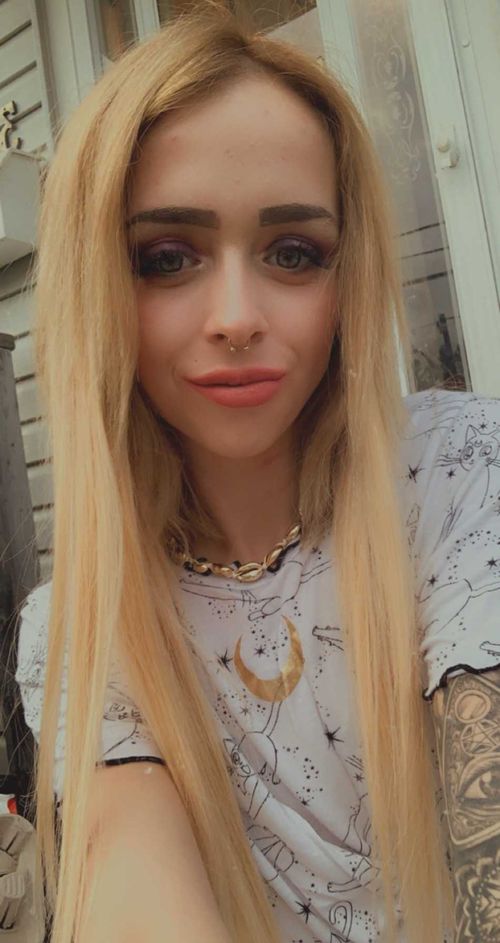@shybabydolly
