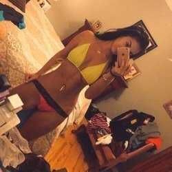 @tanyakakes