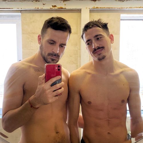 @themonkscouple