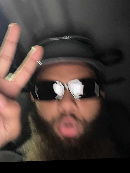 @thismenotme