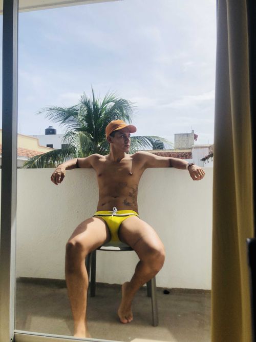 @whoisfrank