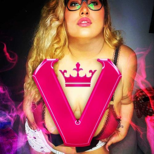 @queen_victoria_darling