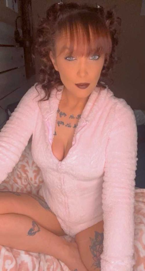@queenbeeforfun1