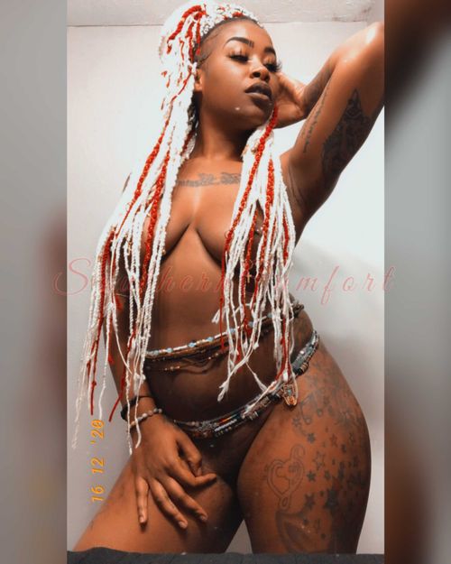 @queencumfort