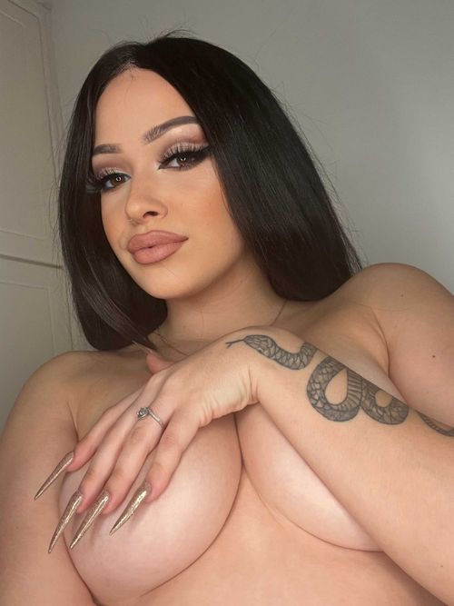 @queengeoo