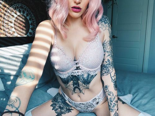 @queenhailz nude queenhailz nude