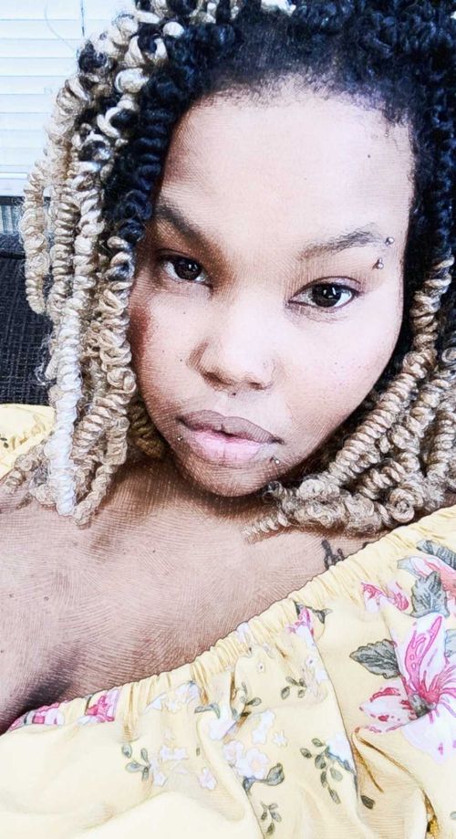 @qweeniqueen