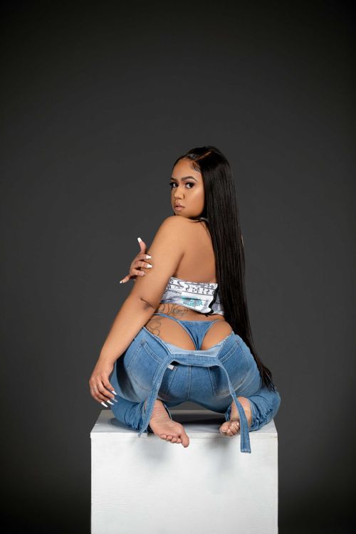 @realbiancablu2free