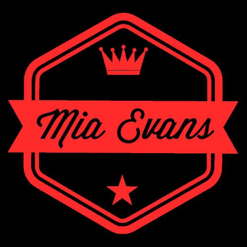@realmiaevans