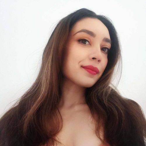 @rebeccatun