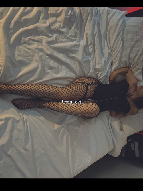 @resin_evil nude resin_evil nude