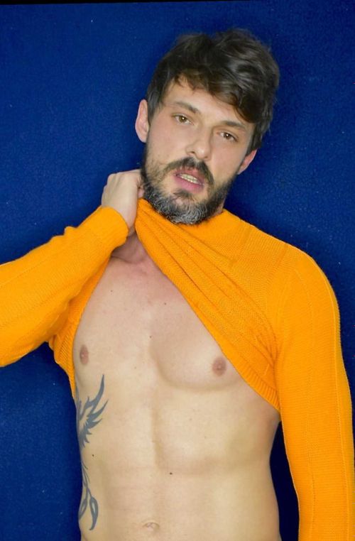 @roxasgayxxx