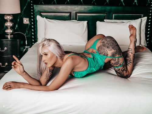 @roxyknightxox nude roxyknightxox nude