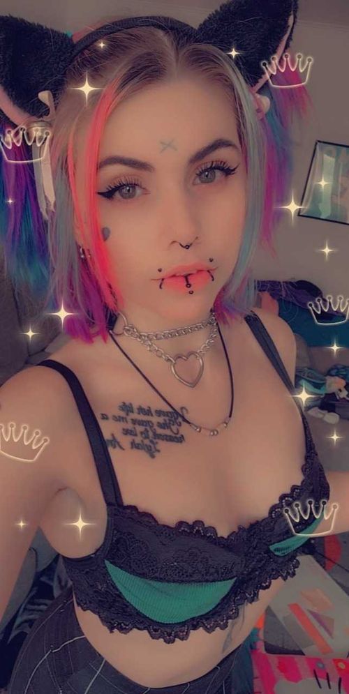 @sadliittlestoner