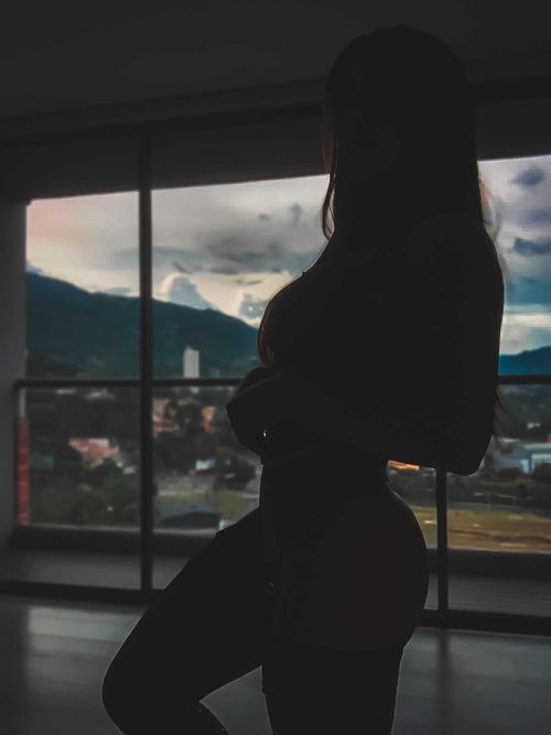 @saravcanog nude saravcanog nude