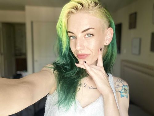 @secretbabyb