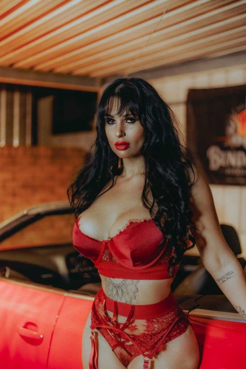 @seductive.e