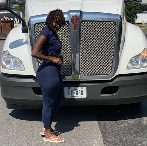 @seductiveblacktrucker nude seductiveblacktrucker nude