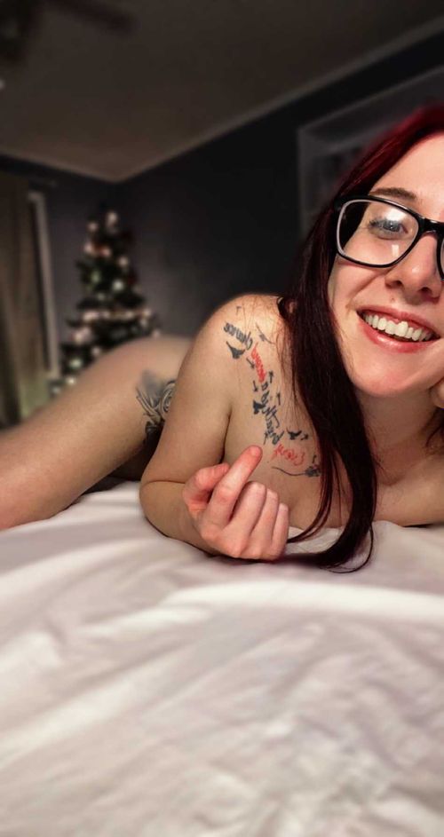@seductivelyshelby