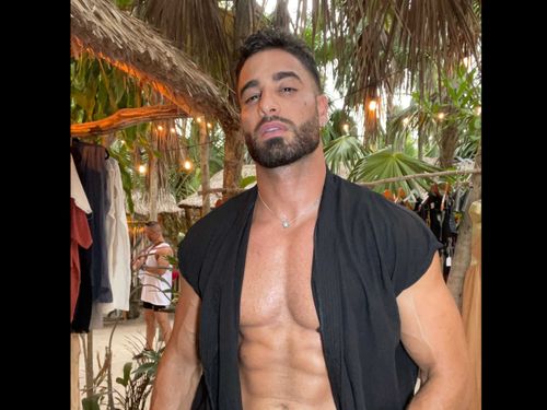 @sexycurtis