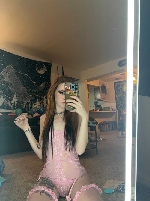 @shybymoonlight
