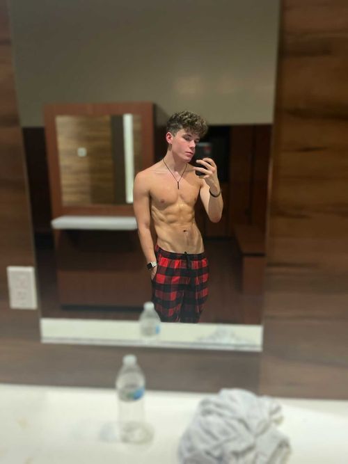 silasbrooksxxx nude