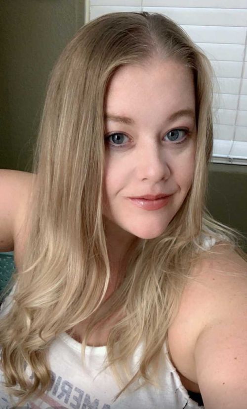 sincity.hotwife nude